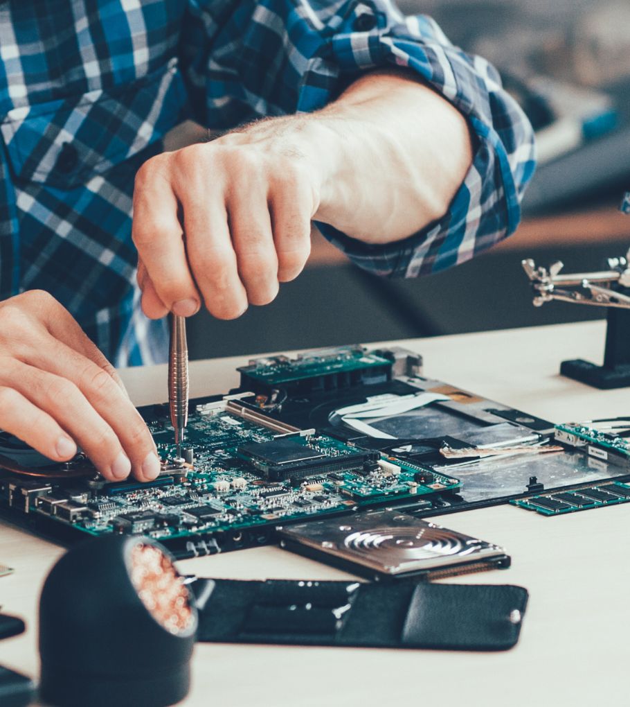 affordable laptops India, desktops for sale India, refurbished laptops, Dell laptops wholesale, computer distributors India, Gainz India Peripherals